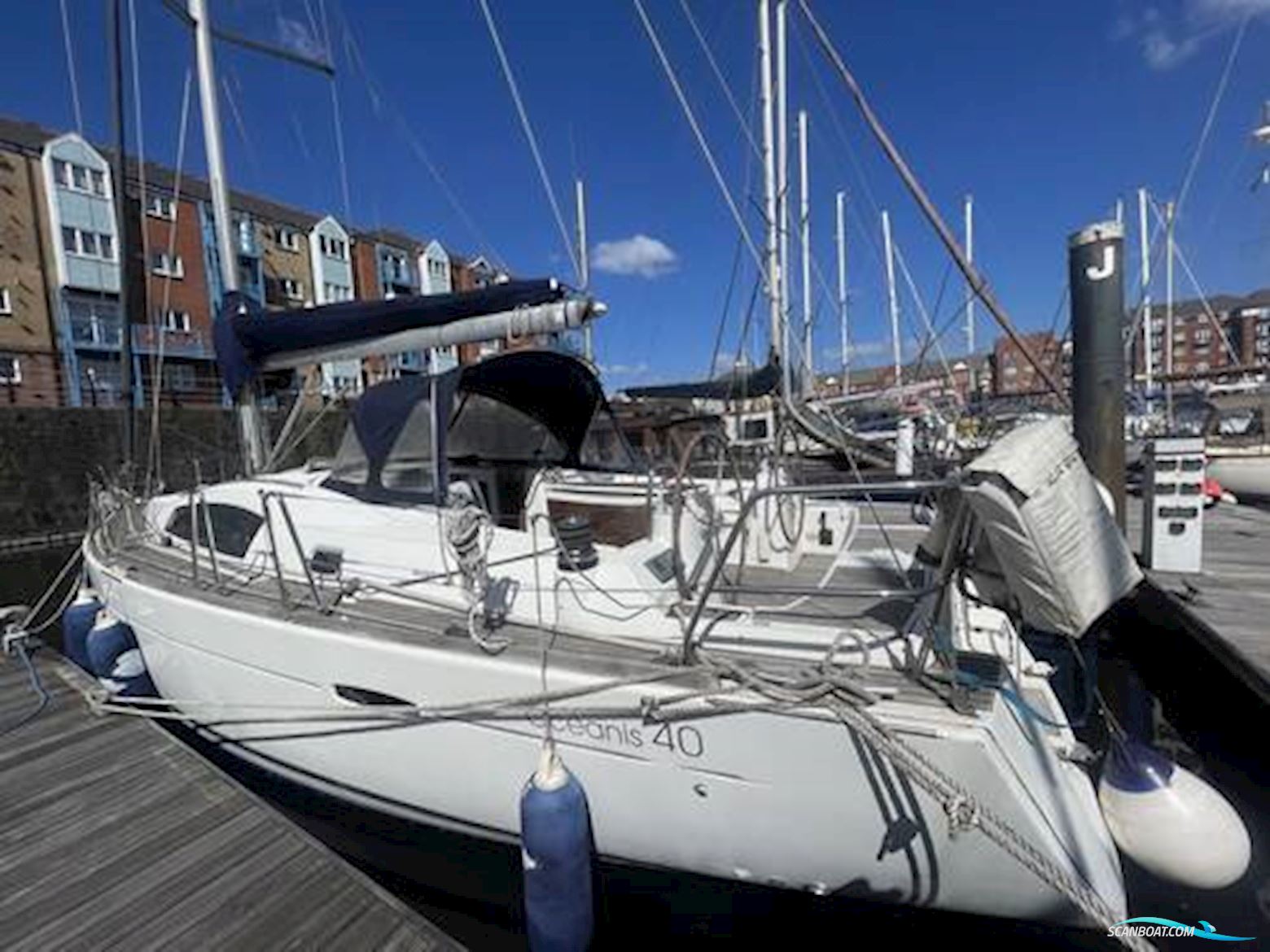 Beneteau Oceanis 40