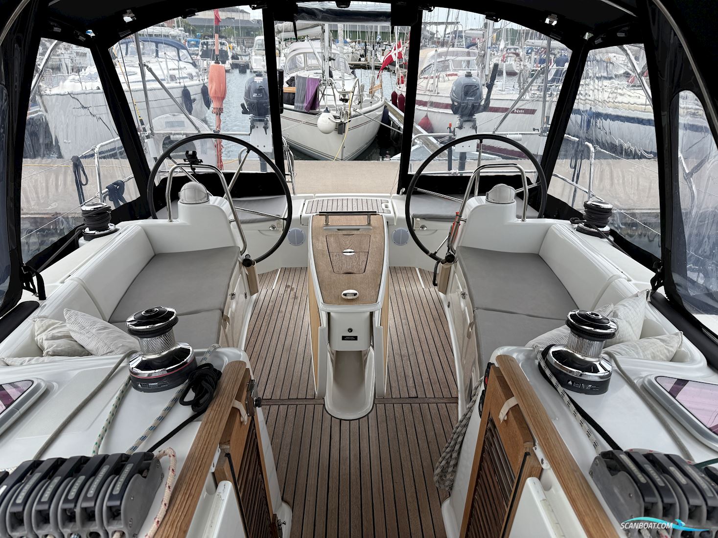 Beneteau Oceanis 40