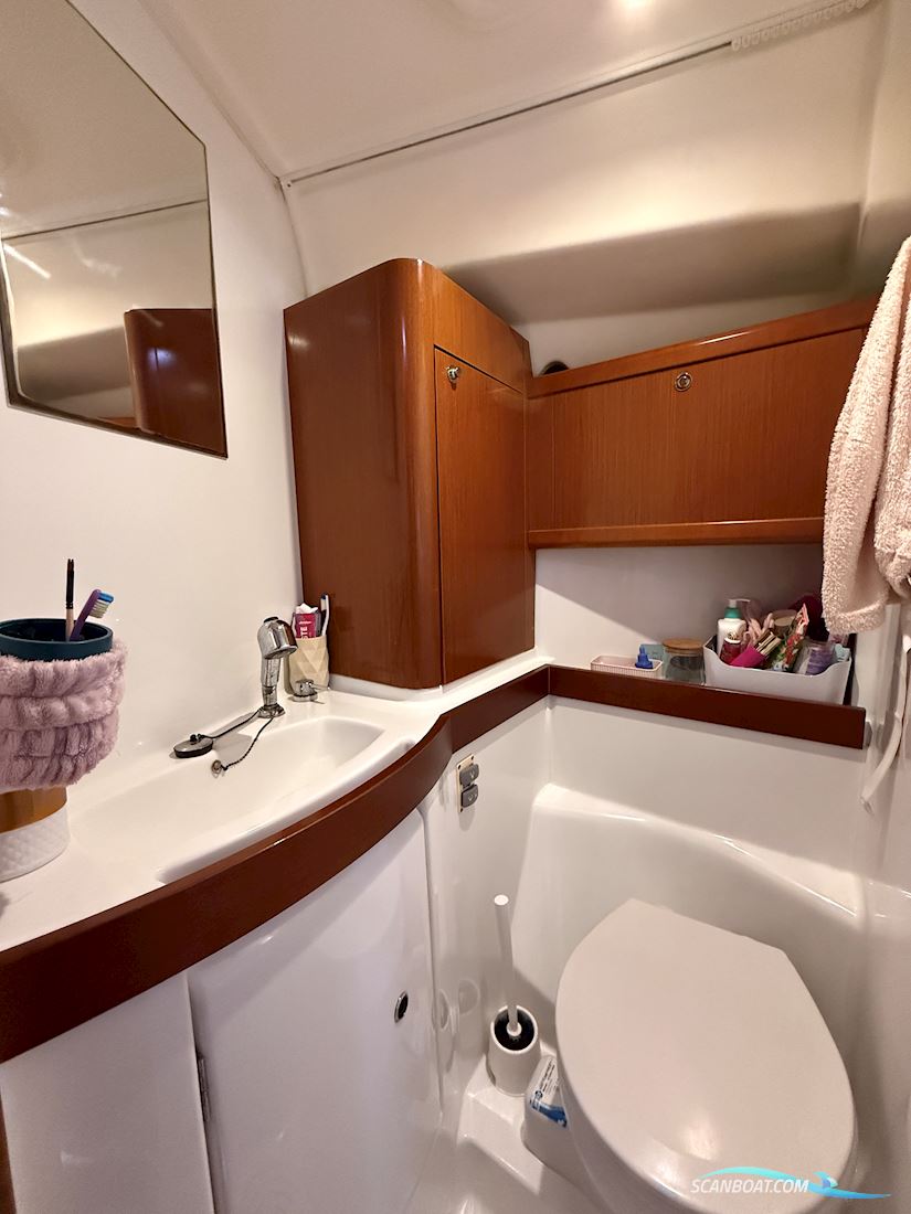 Beneteau Oceanis 40