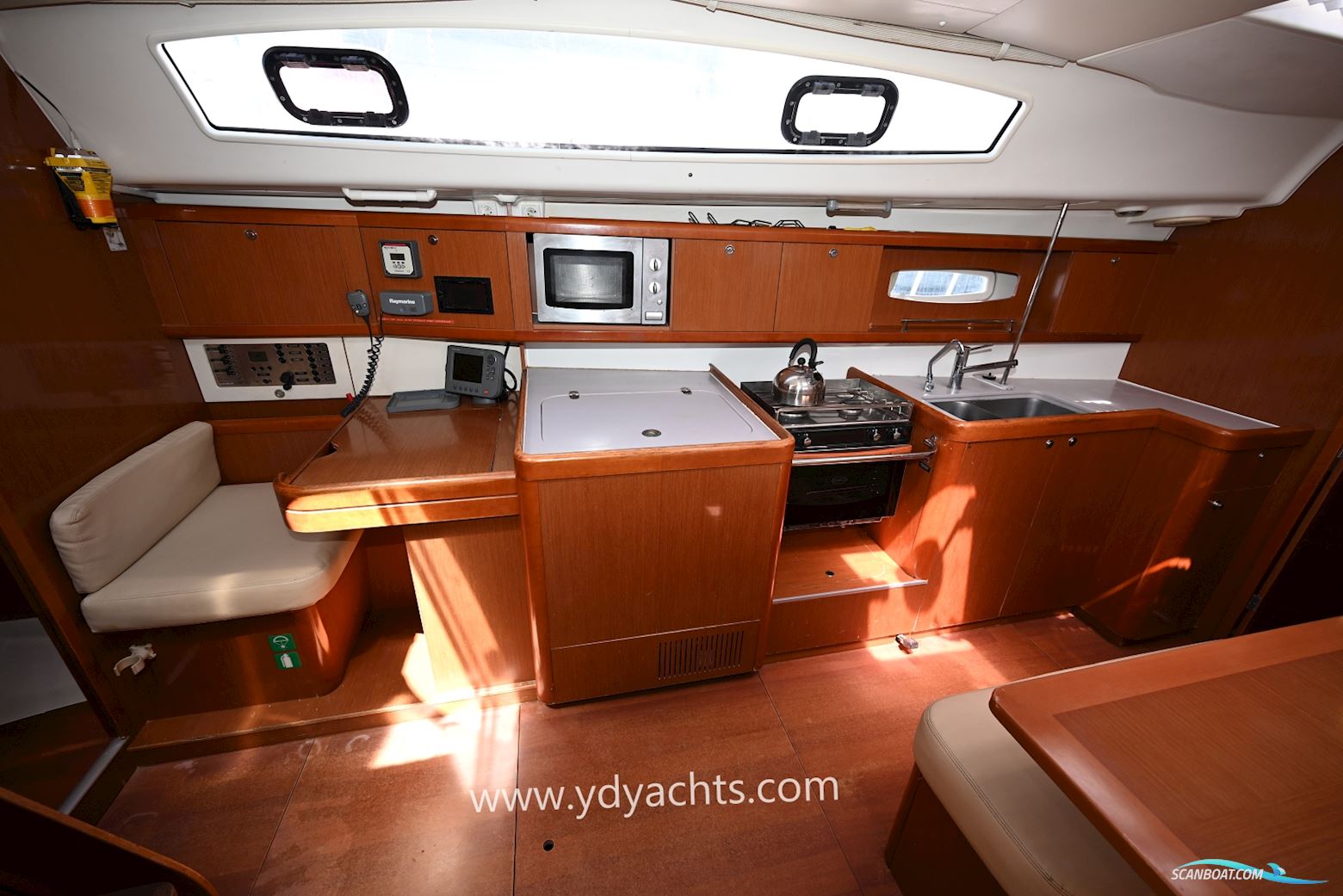 Beneteau Oceanis 40