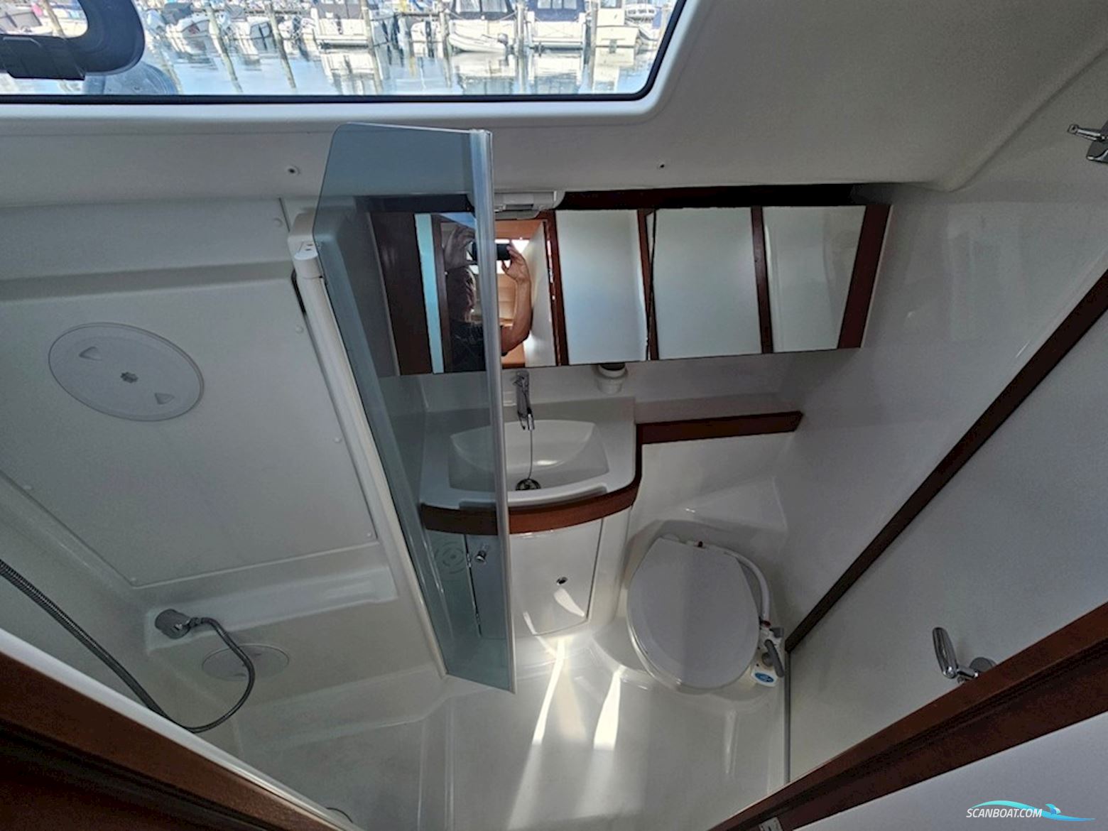 Beneteau Oceanis 40