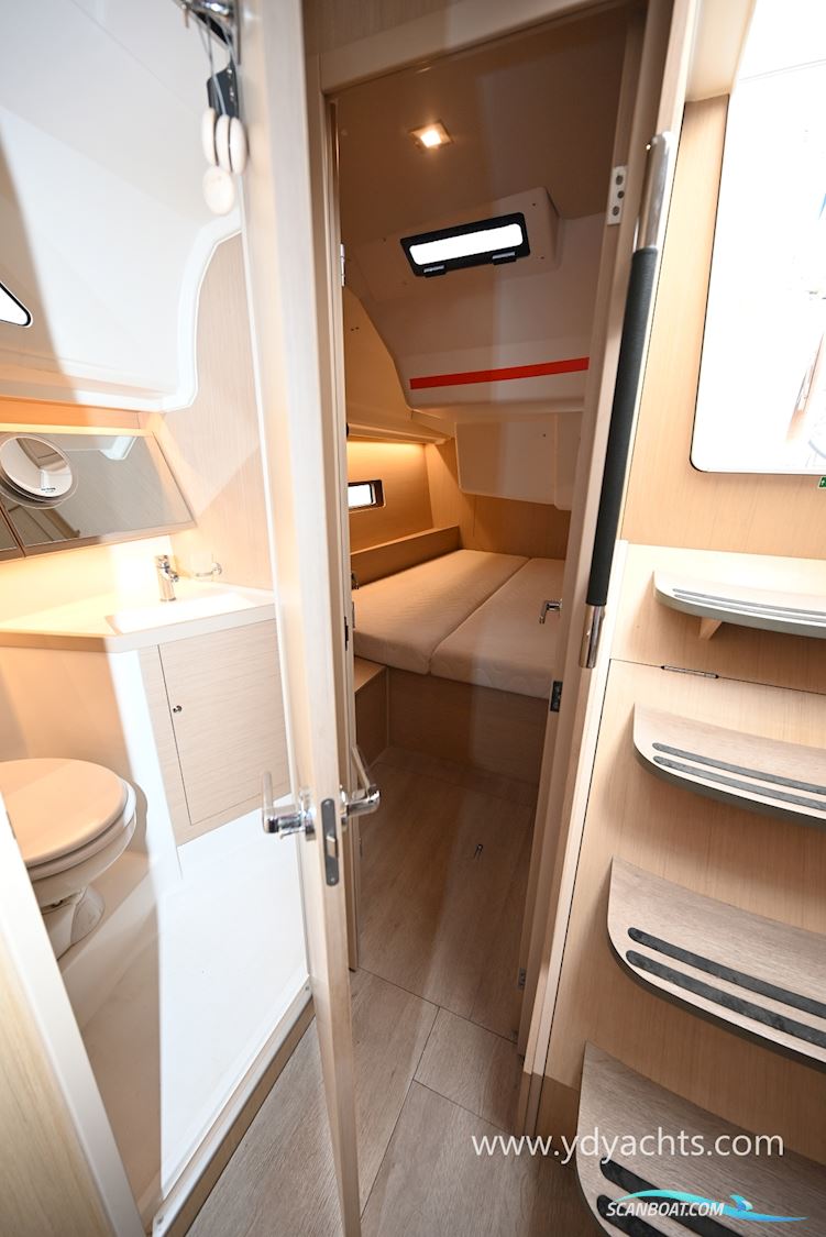 Beneteau Oceanis 40.1 Owner's Version