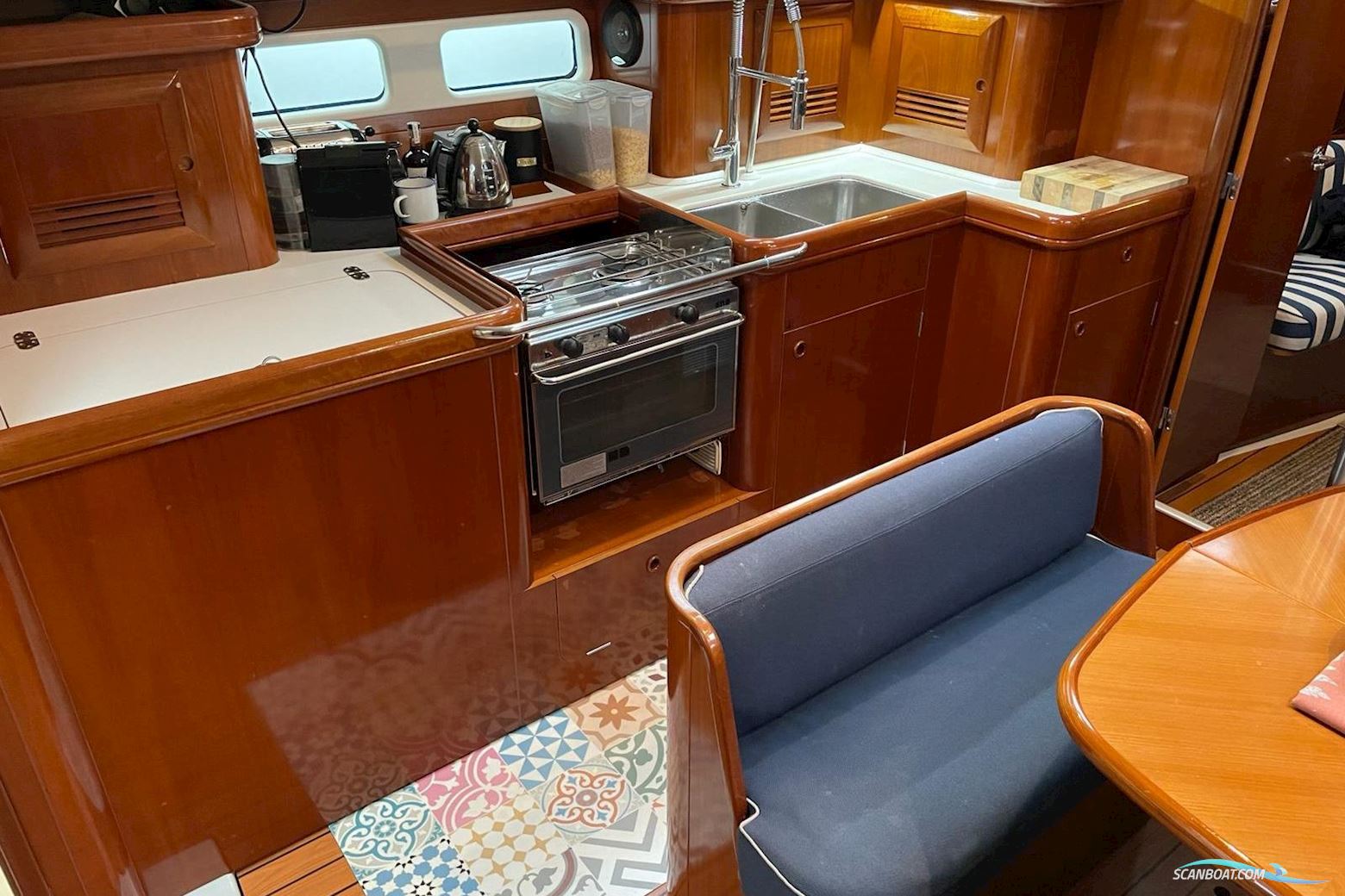 Beneteau Oceanis 411 Celebration