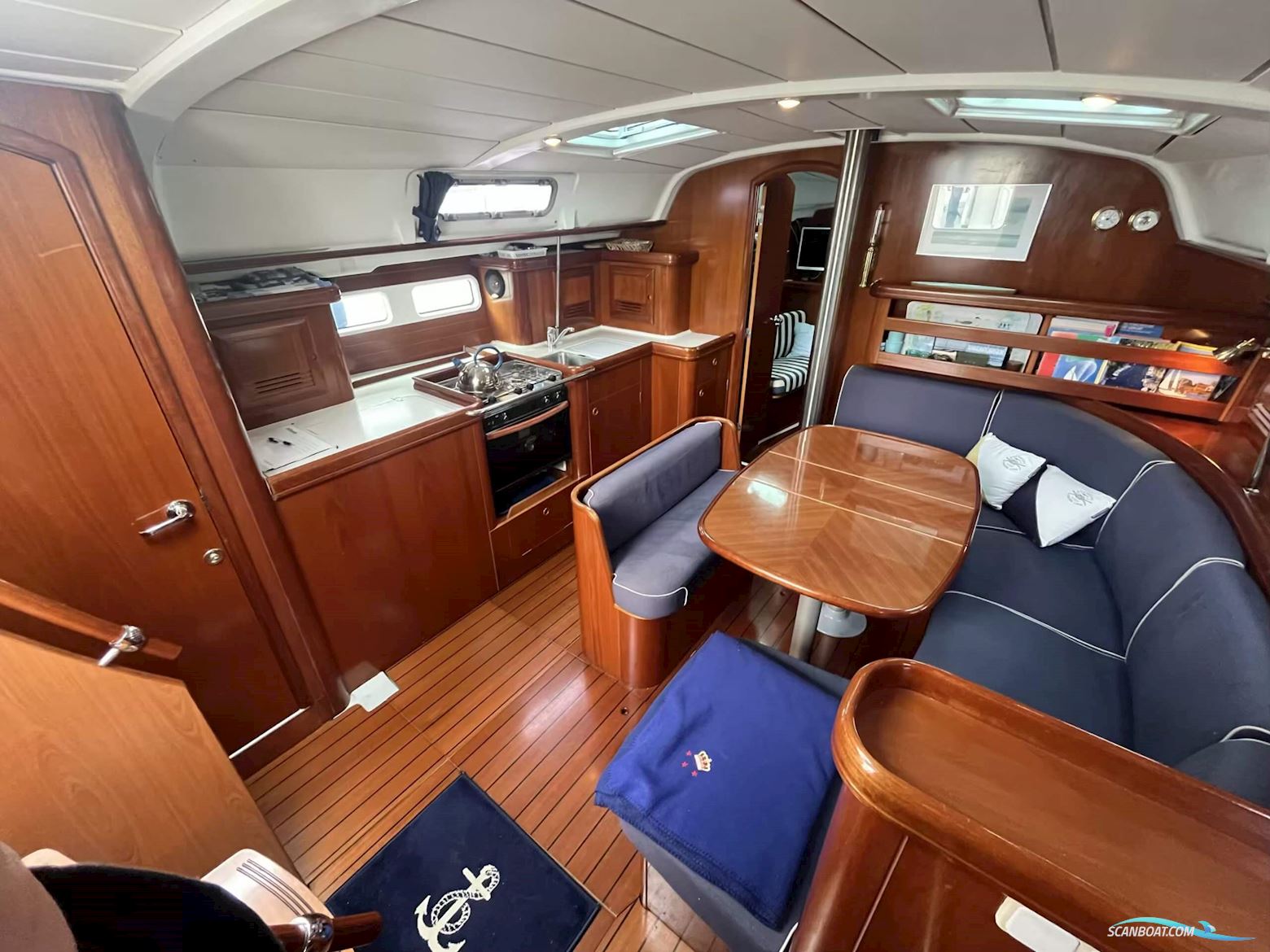 Beneteau Oceanis 411 Clipper Celebration  (2003)