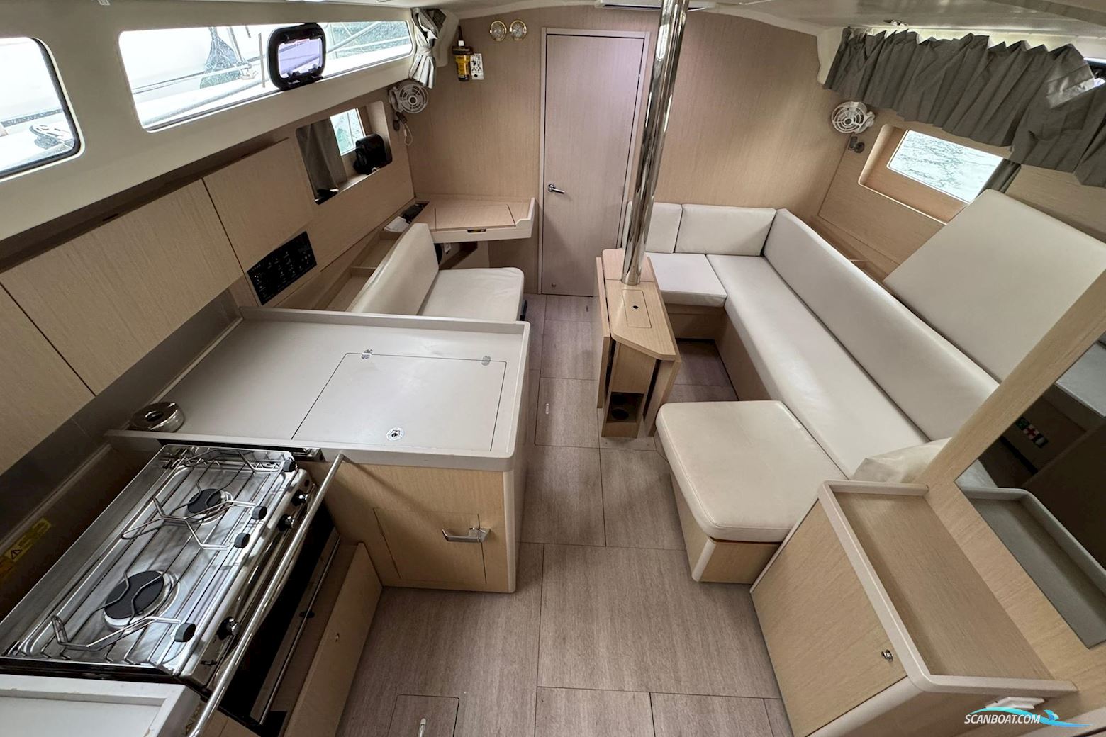 Beneteau Oceanis 41.1