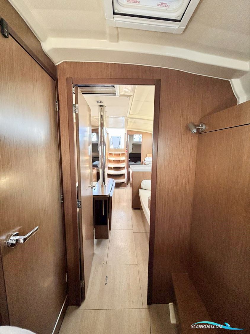 Beneteau Oceanis 41.1