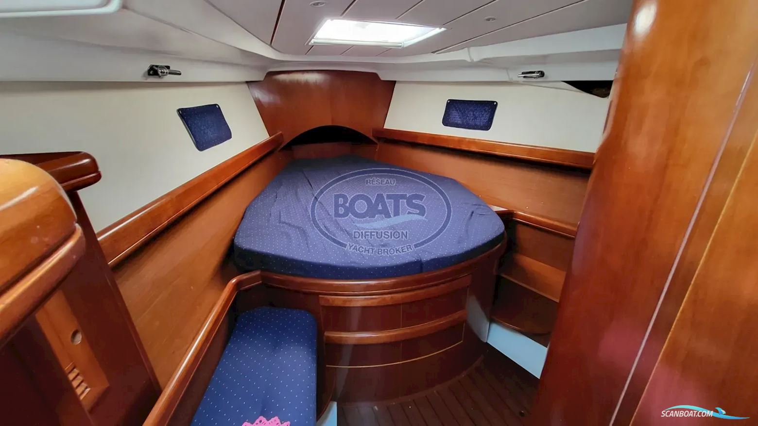 Beneteau Oceanis 423