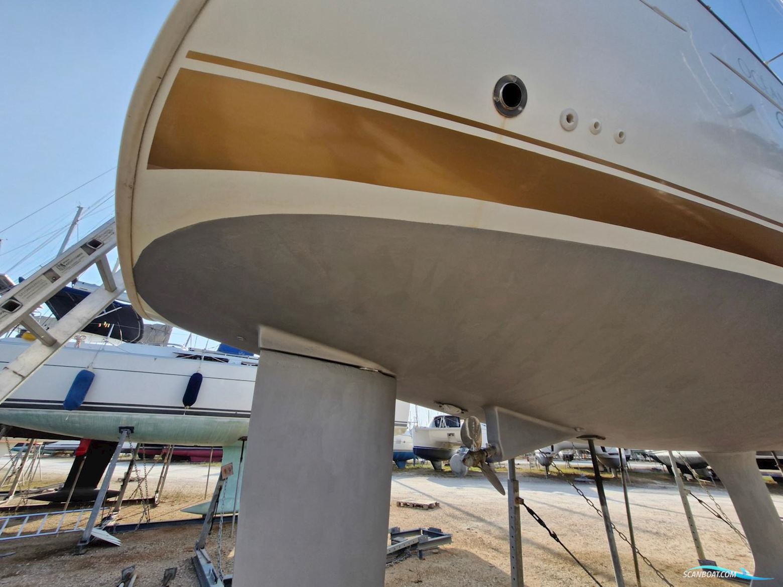 Beneteau Oceanis 423