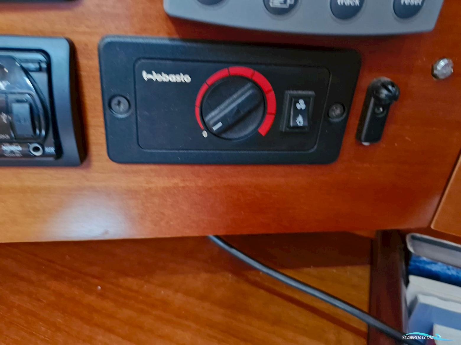 Beneteau Oceanis 423