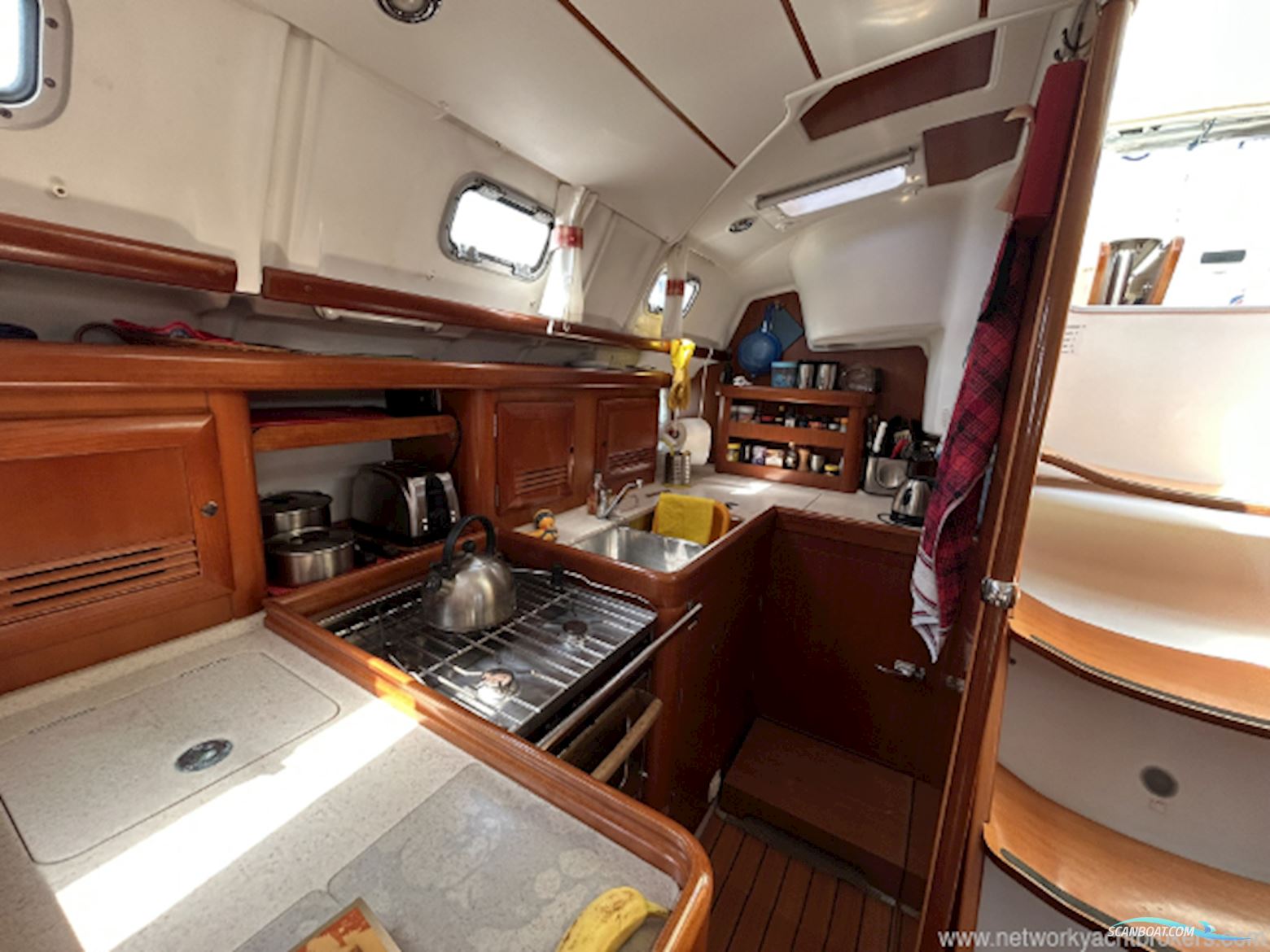 Beneteau Oceanis 423