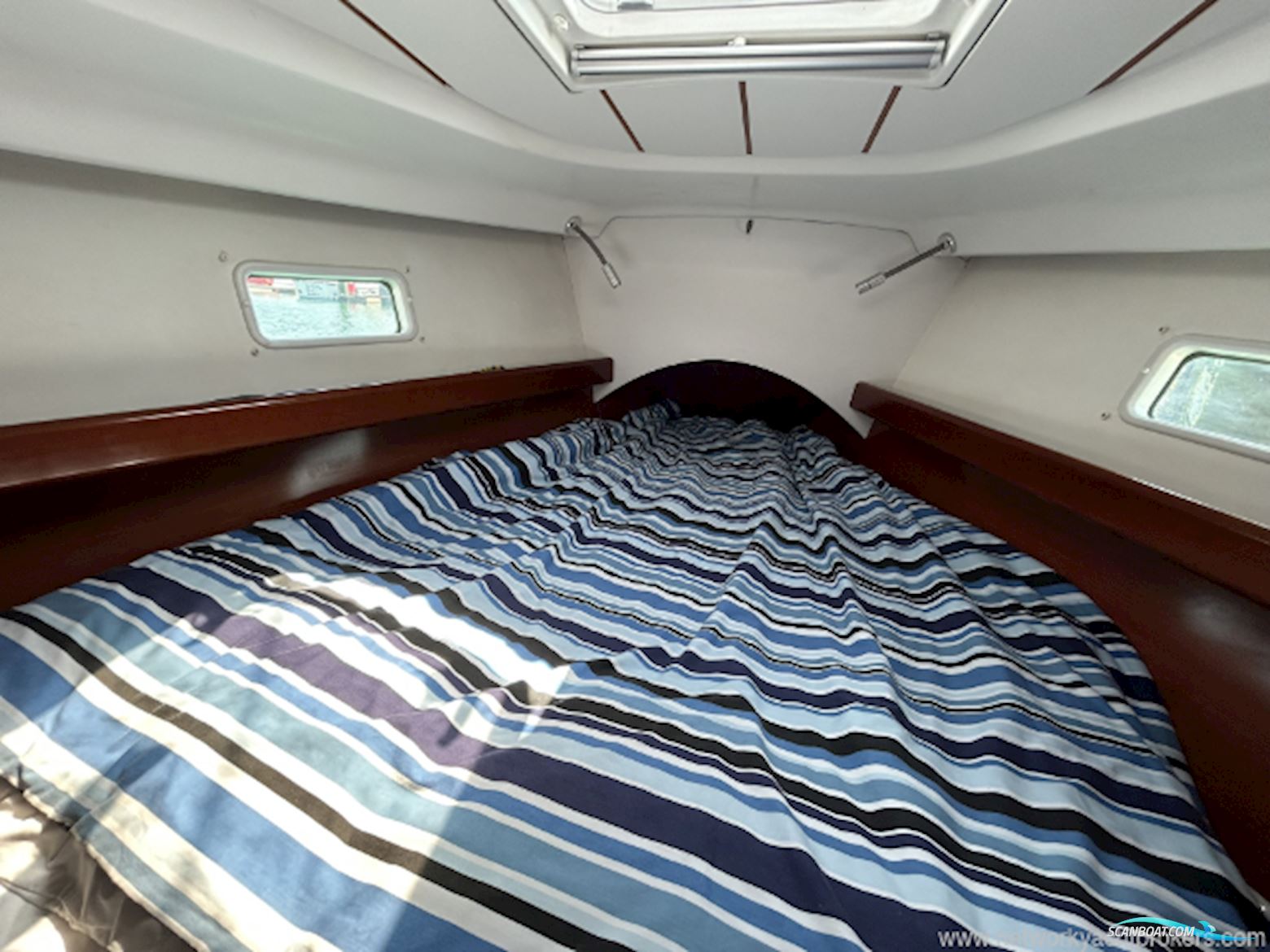 Beneteau Oceanis 423