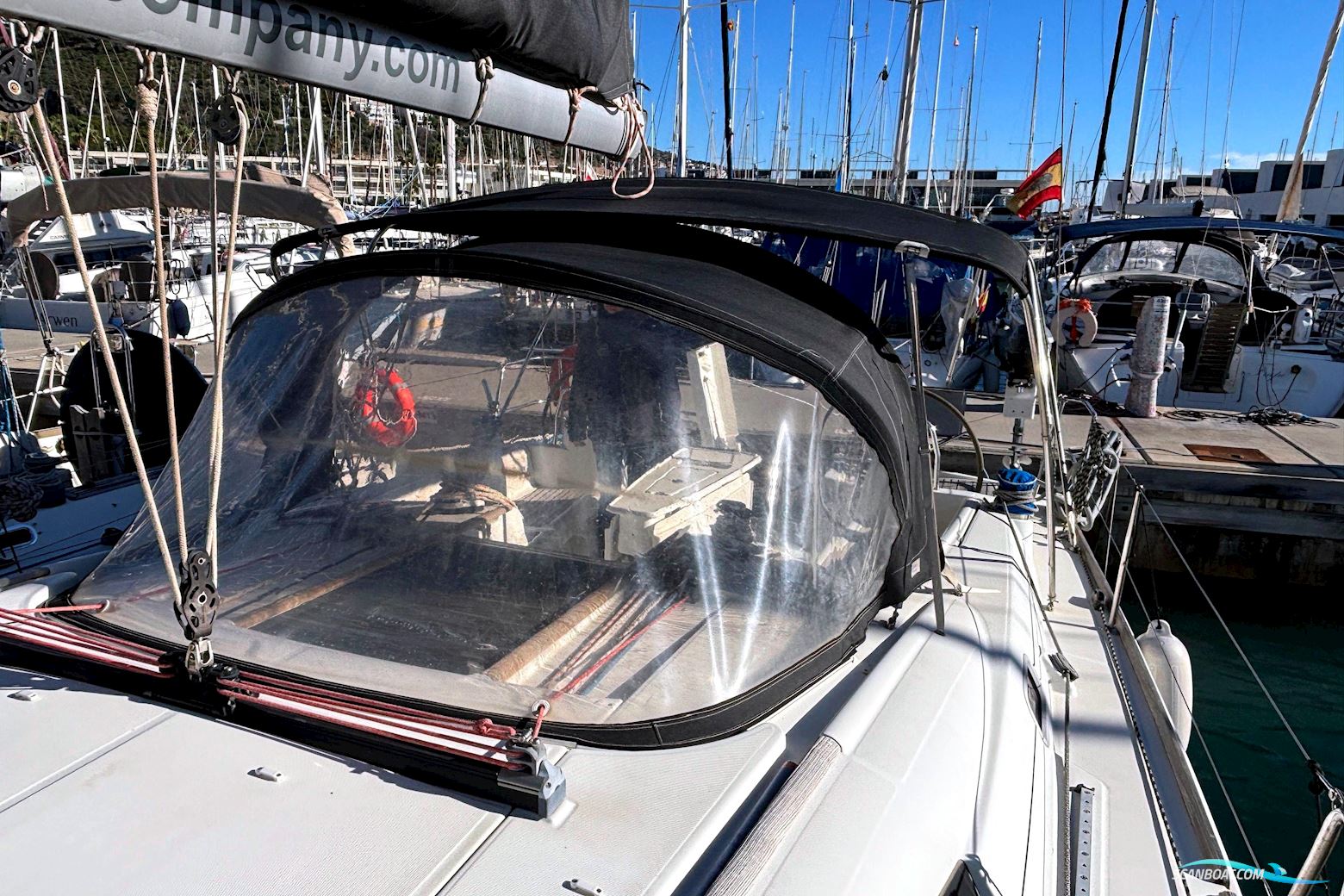 Beneteau Oceanis 43