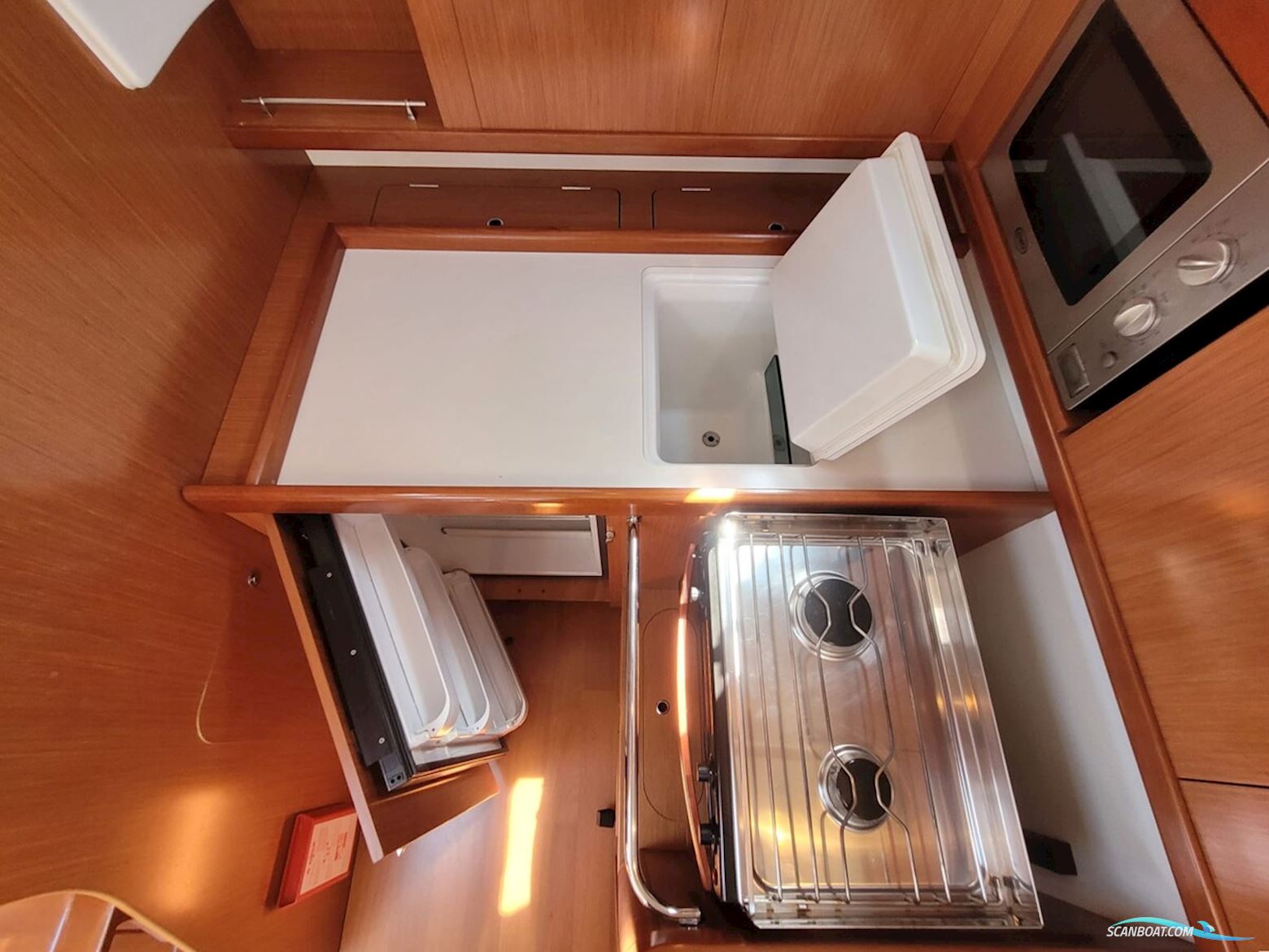 Beneteau Oceanis 43