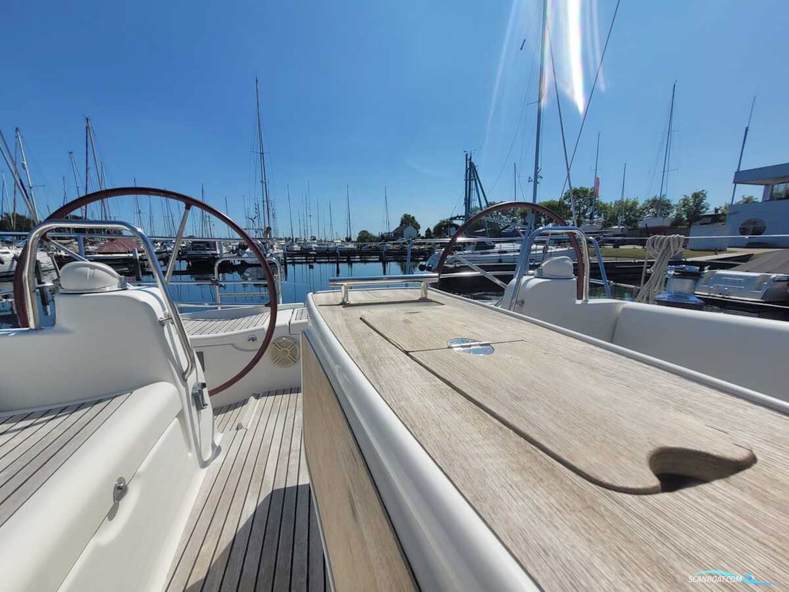 Beneteau Oceanis 43