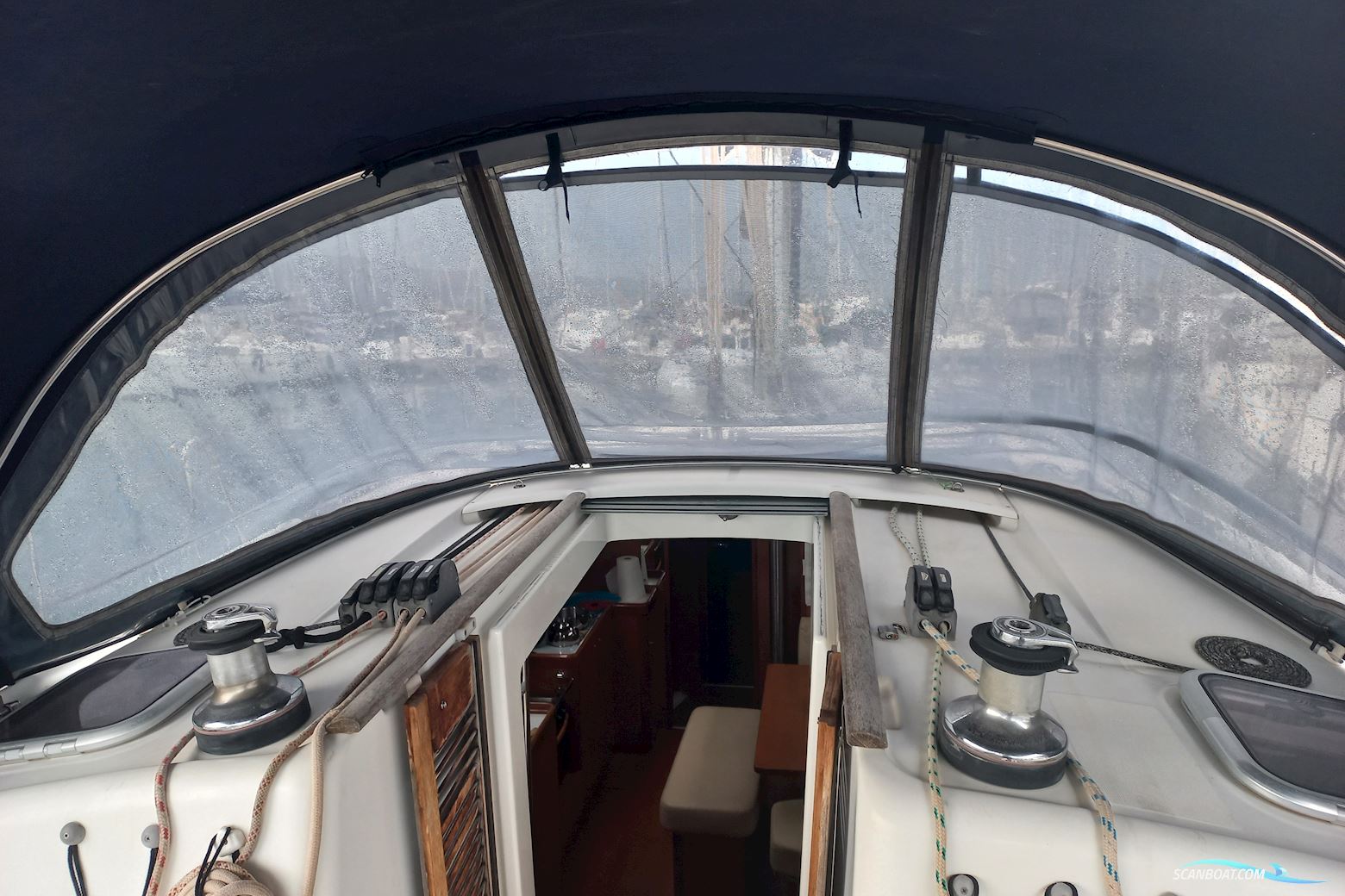 Beneteau Oceanis 43