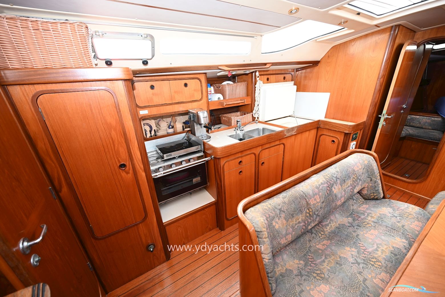 Beneteau Oceanis 430