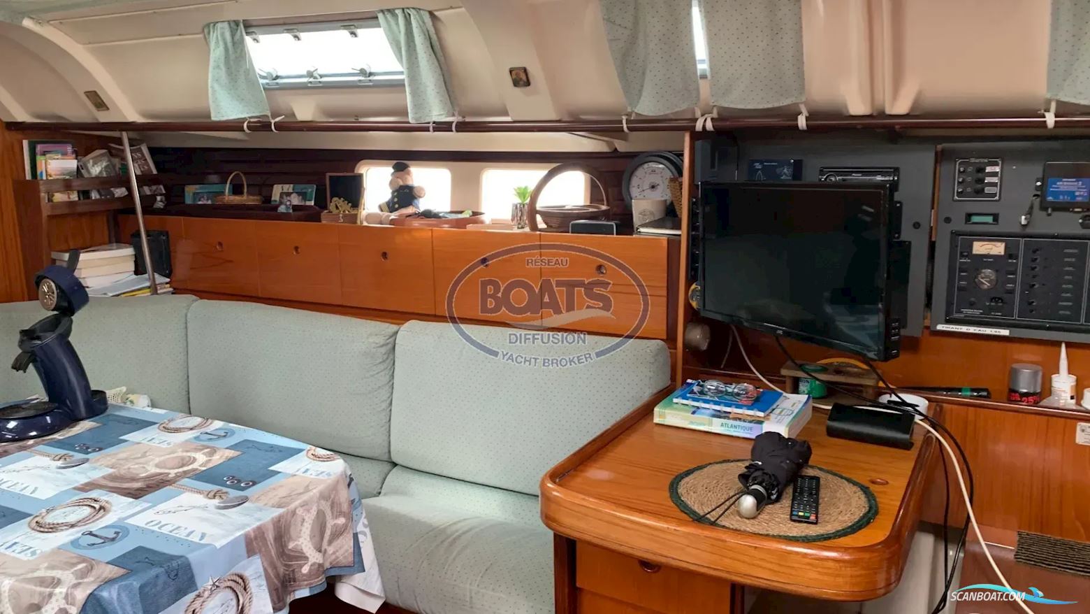 Beneteau Oceanis 440
