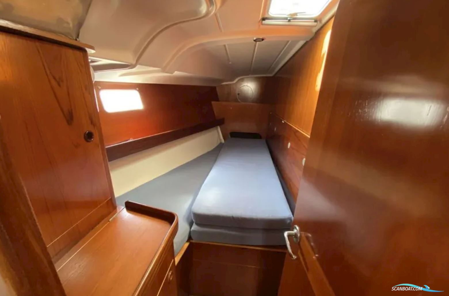 Beneteau Oceanis 440
