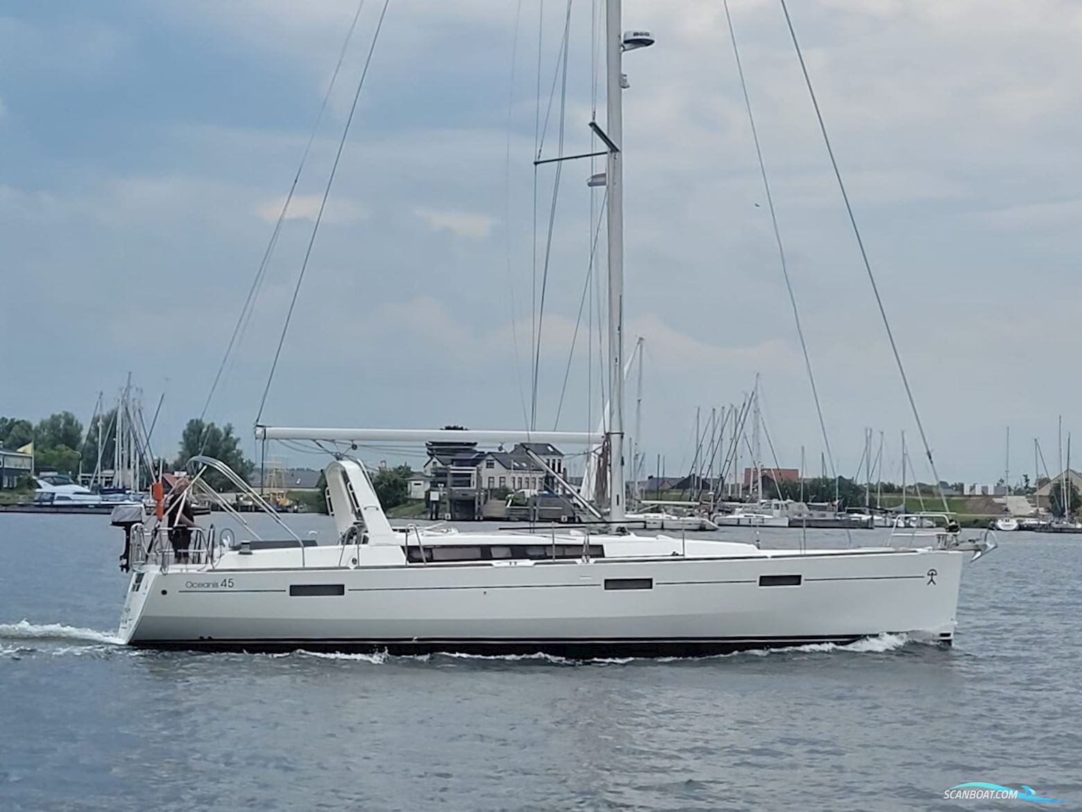Beneteau Oceanis 45