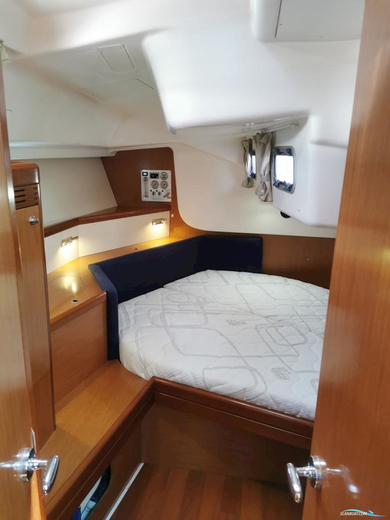 Beneteau Oceanis 46