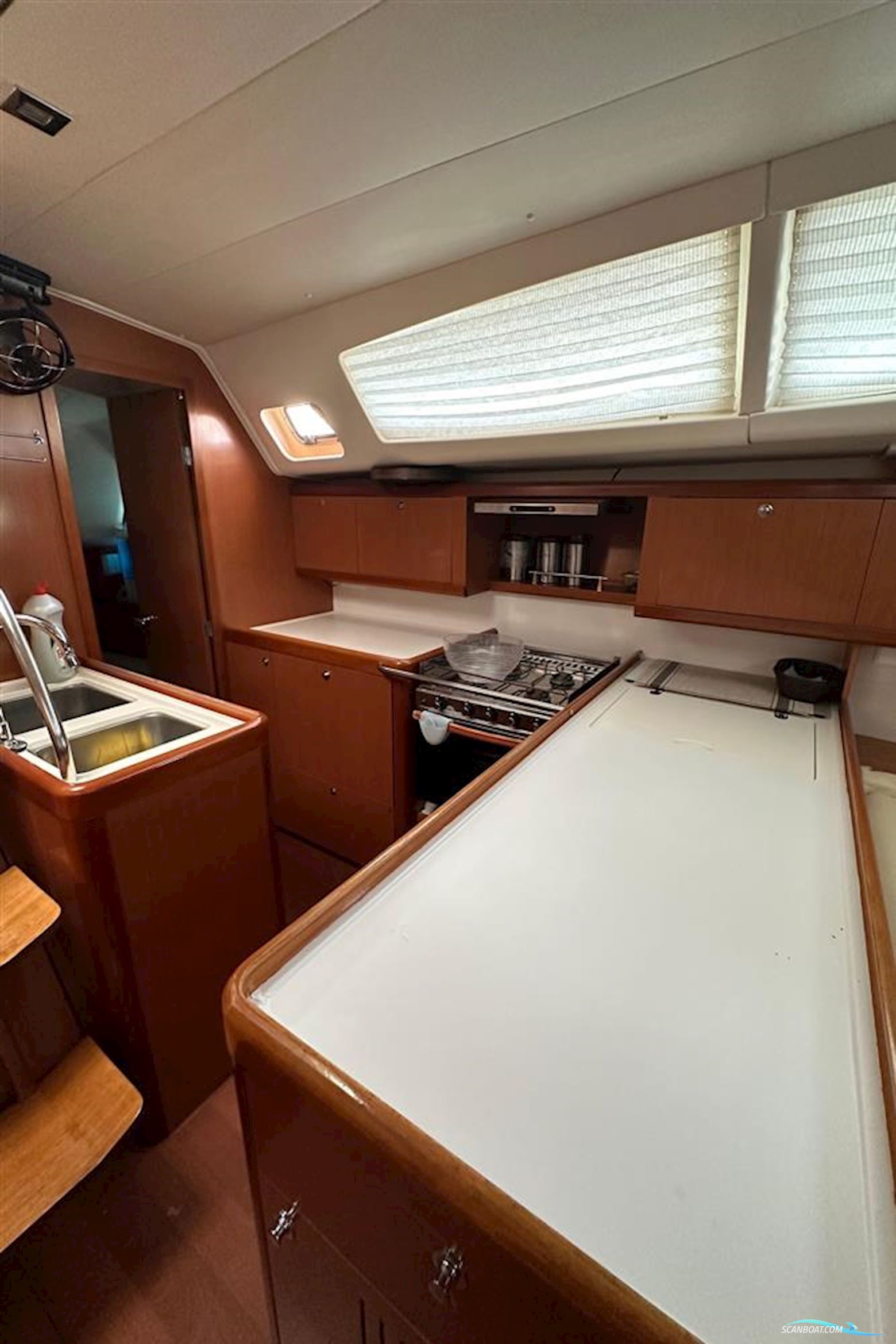 Beneteau Oceanis 46