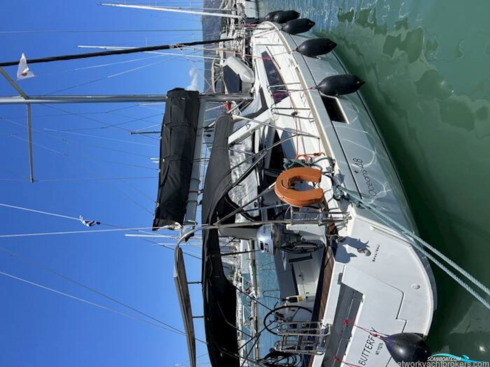 Beneteau Oceanis 48