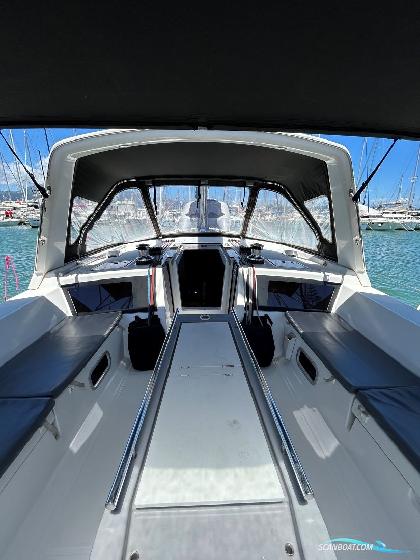 Beneteau Oceanis 48