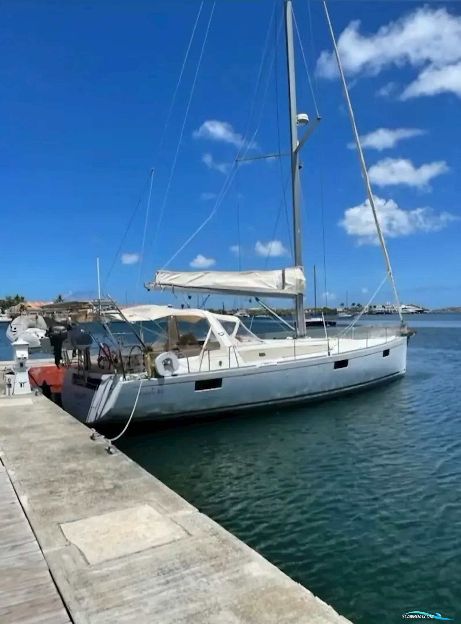 Beneteau Oceanis 48