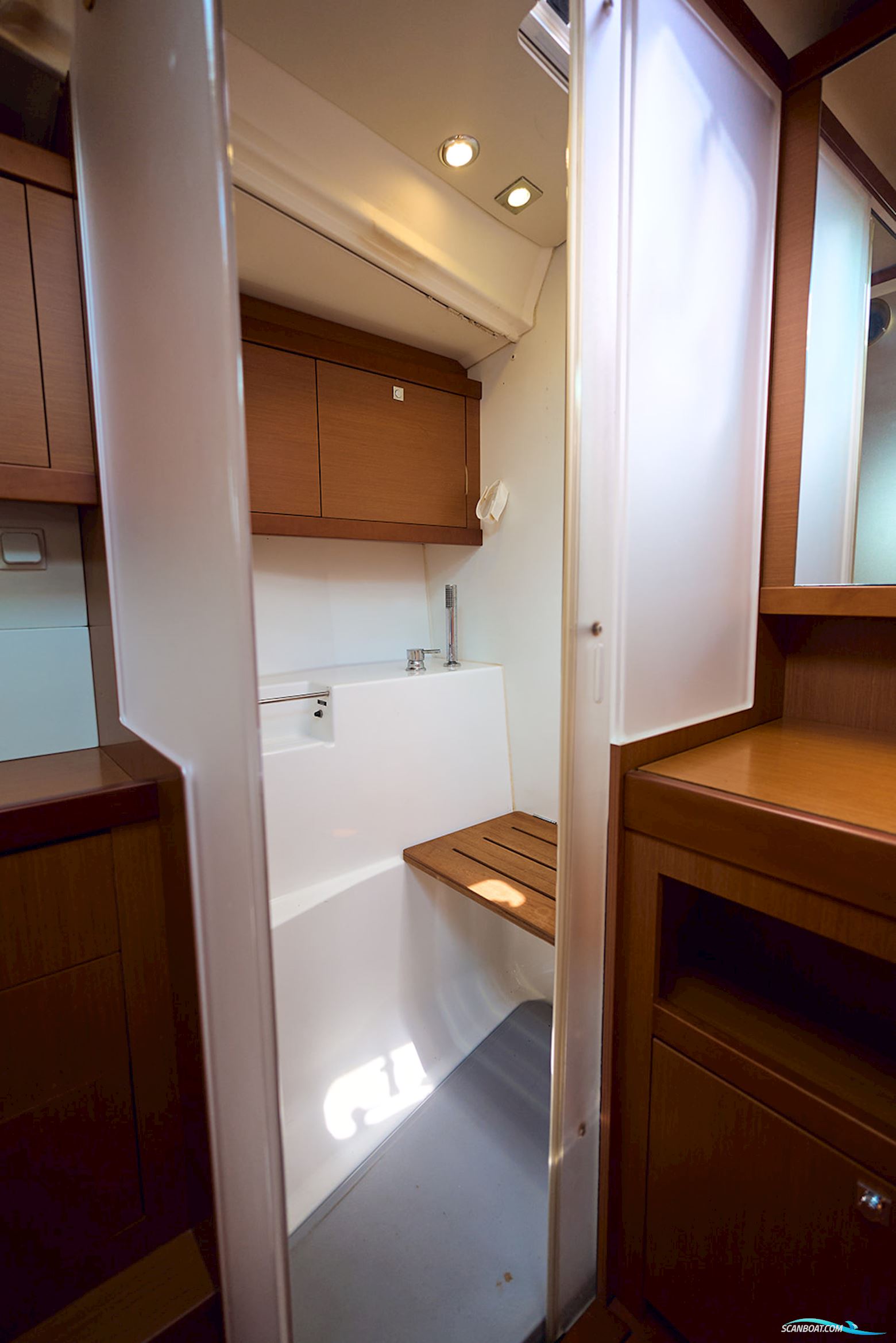 Bénéteau Oceanis 48