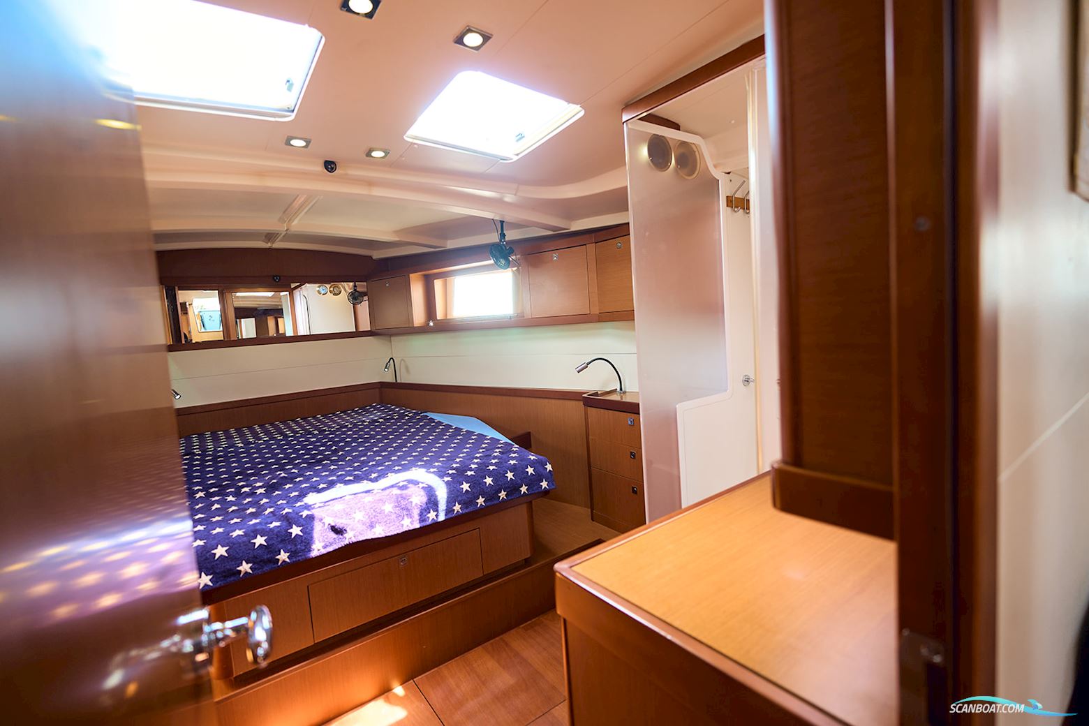 Bénéteau Oceanis 48