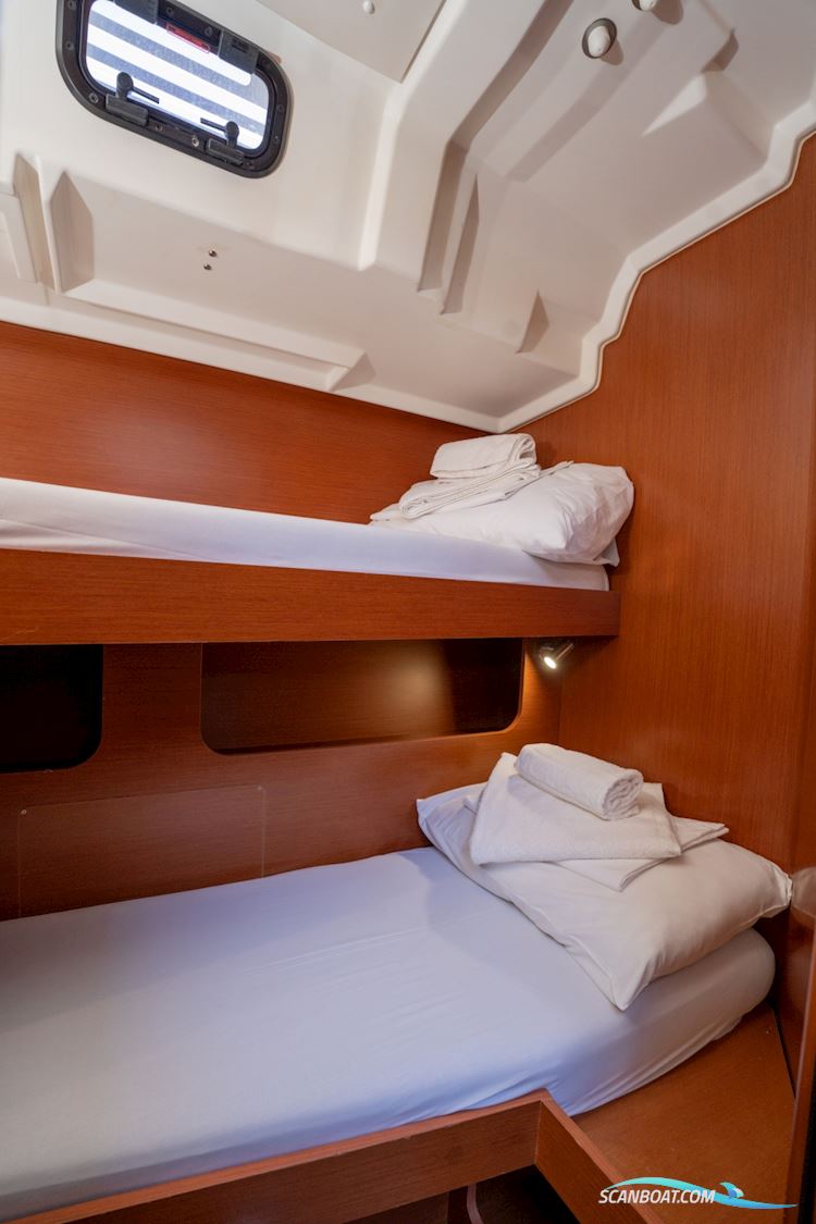 Beneteau Oceanis 51.1