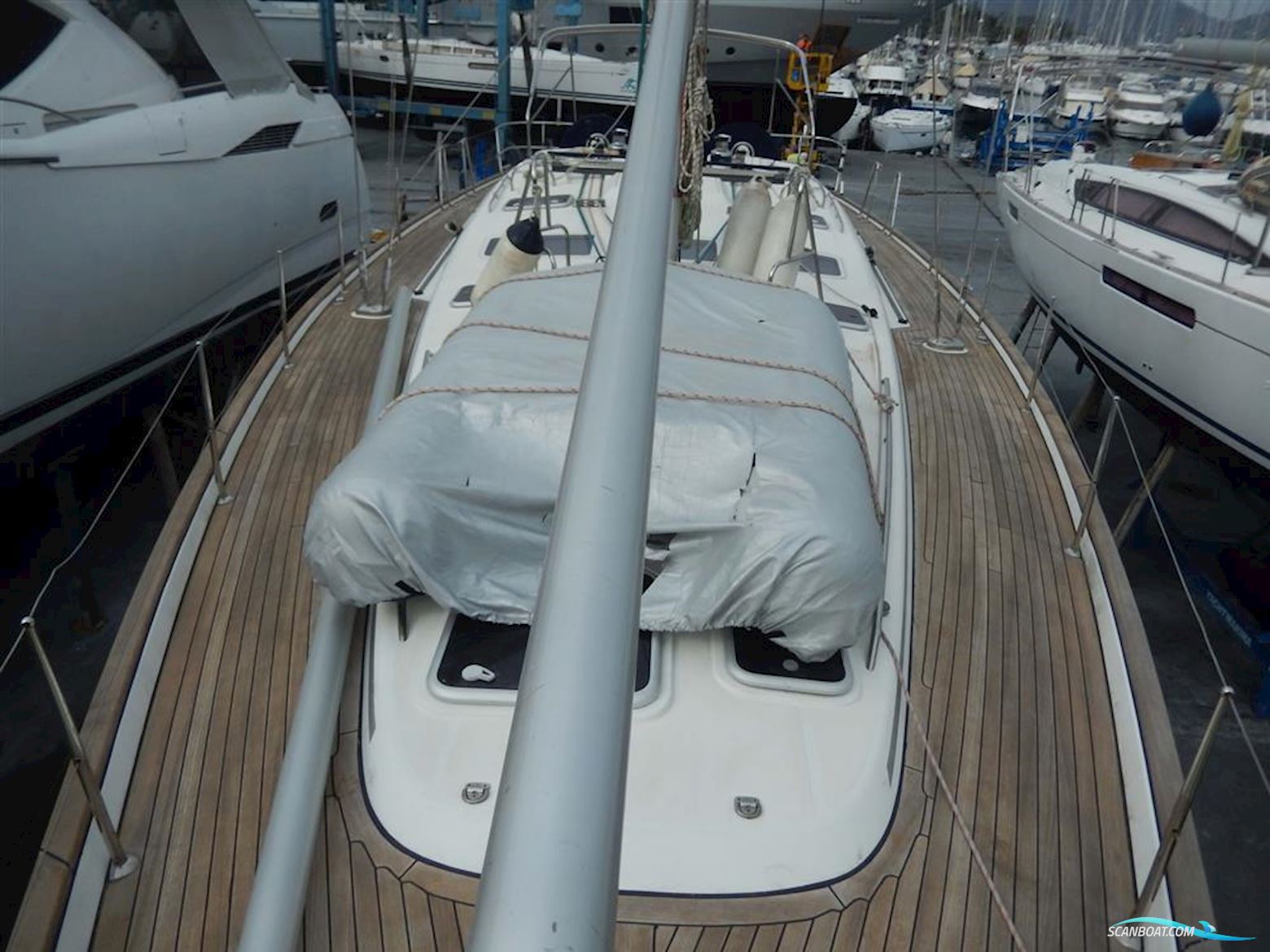 Beneteau Oceanis 523