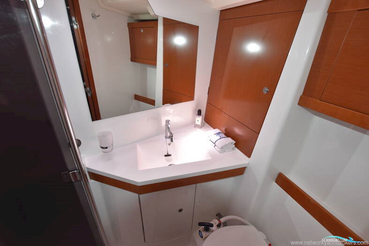 Beneteau Oceanis 54 Elegance