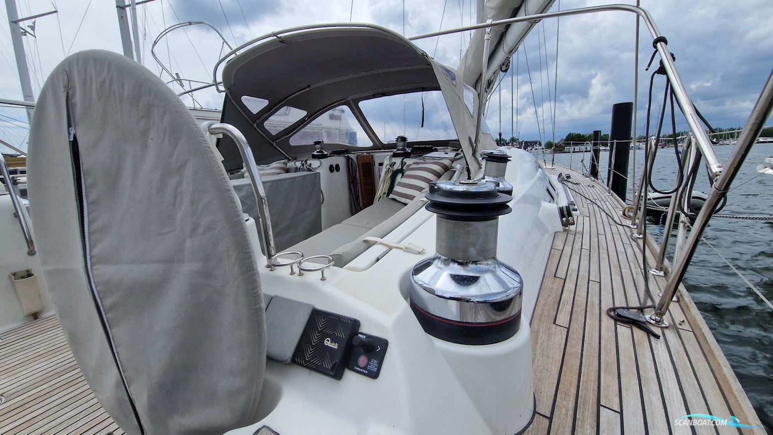 Beneteau Oceanis 54