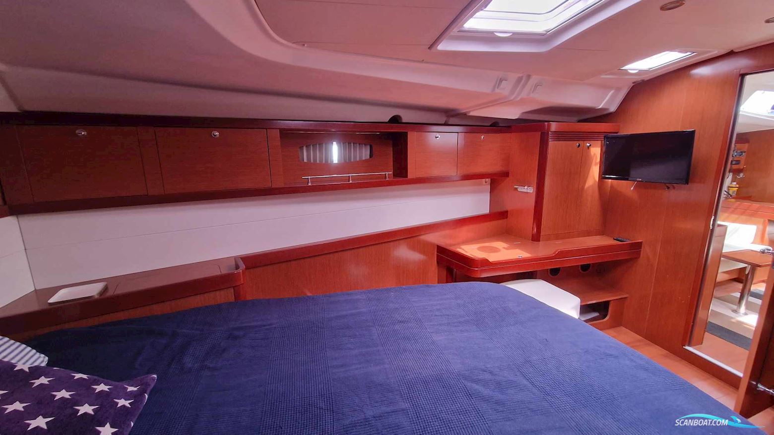 Beneteau Oceanis 54