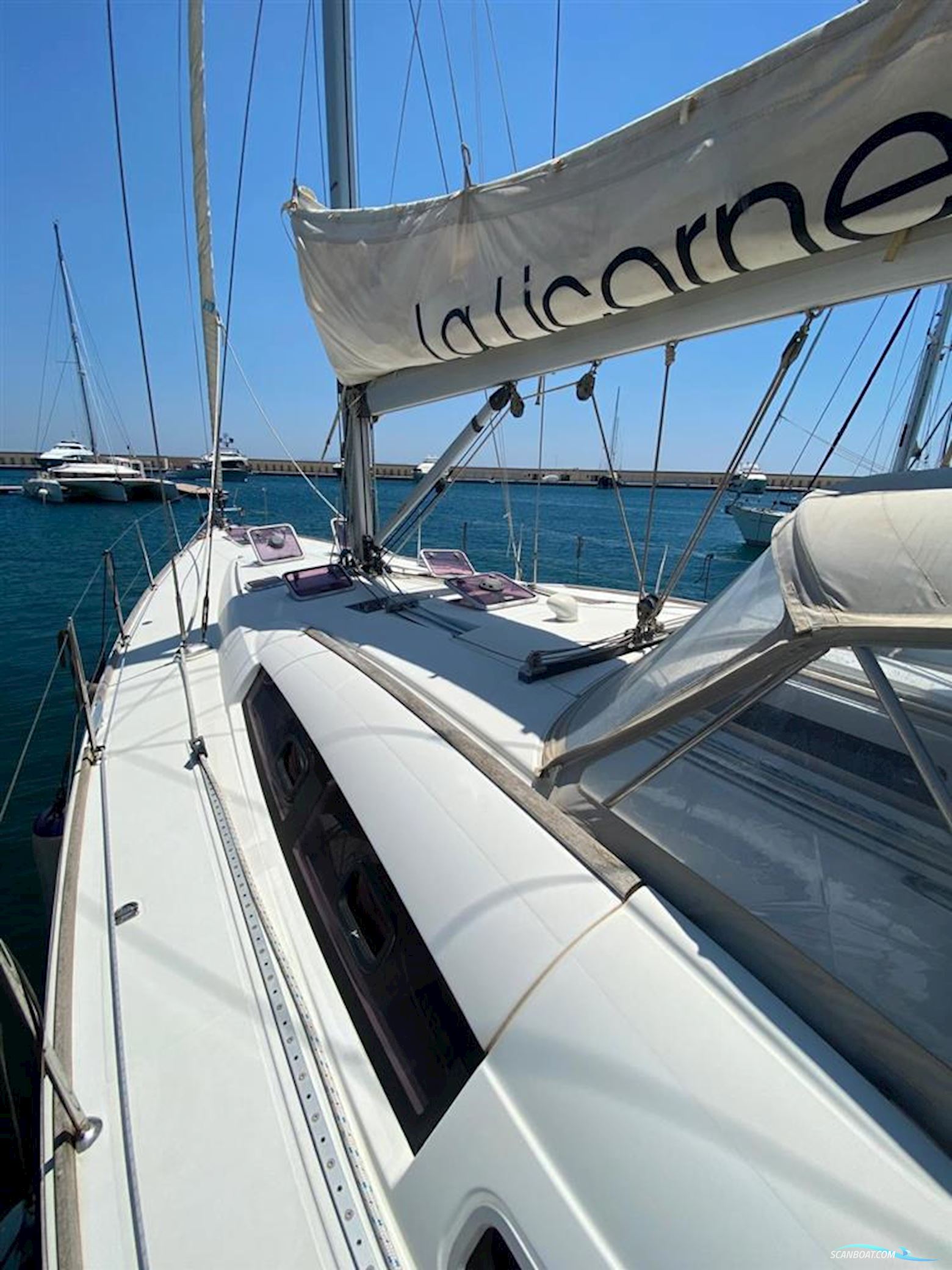 Beneteau Oceanis 54
