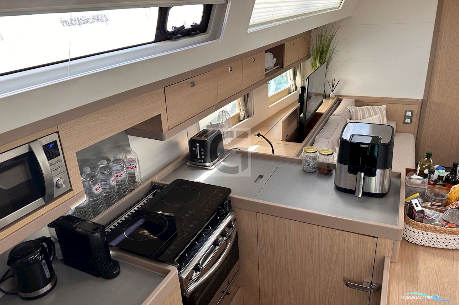 Beneteau Oceanis 55