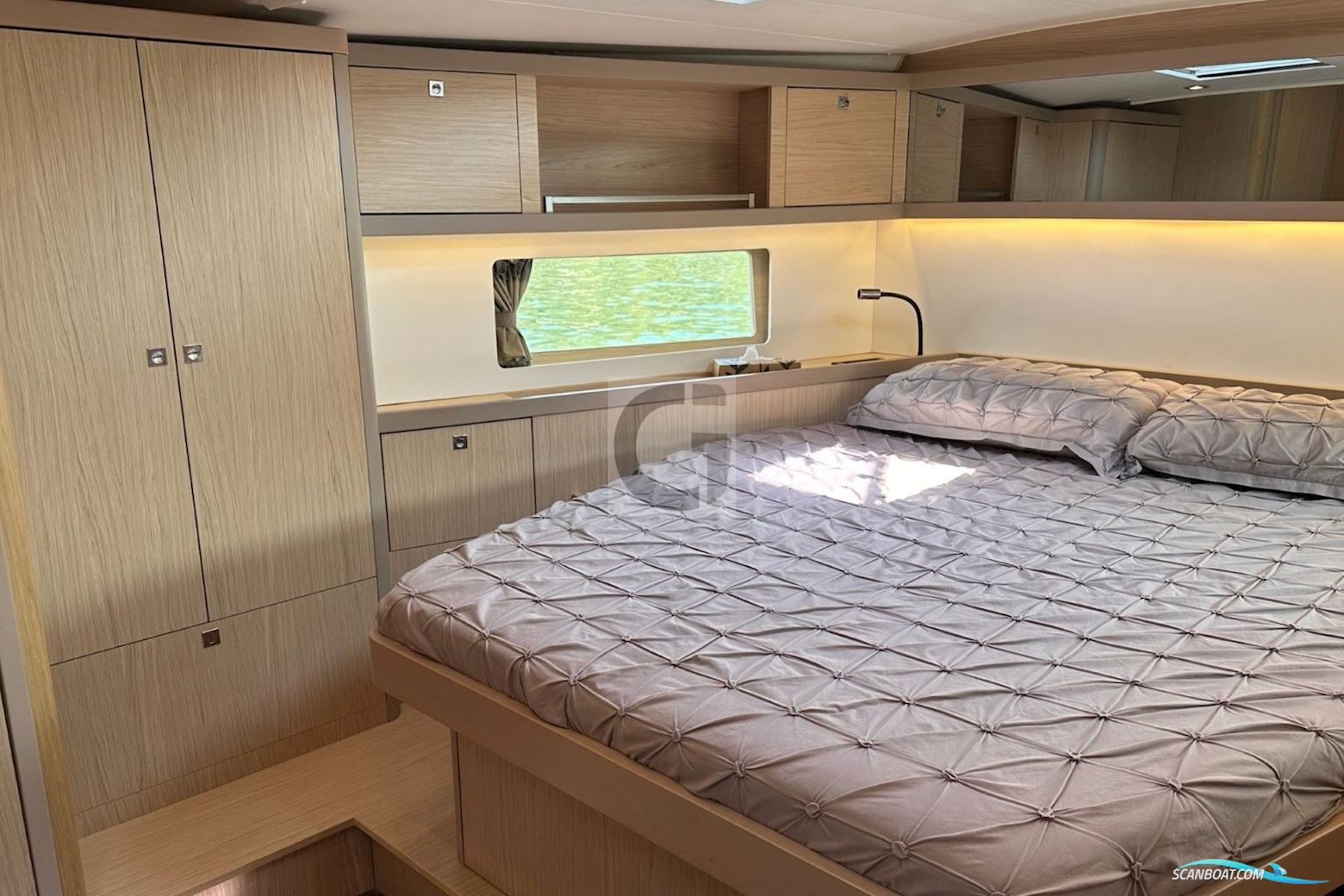 Beneteau Oceanis 55