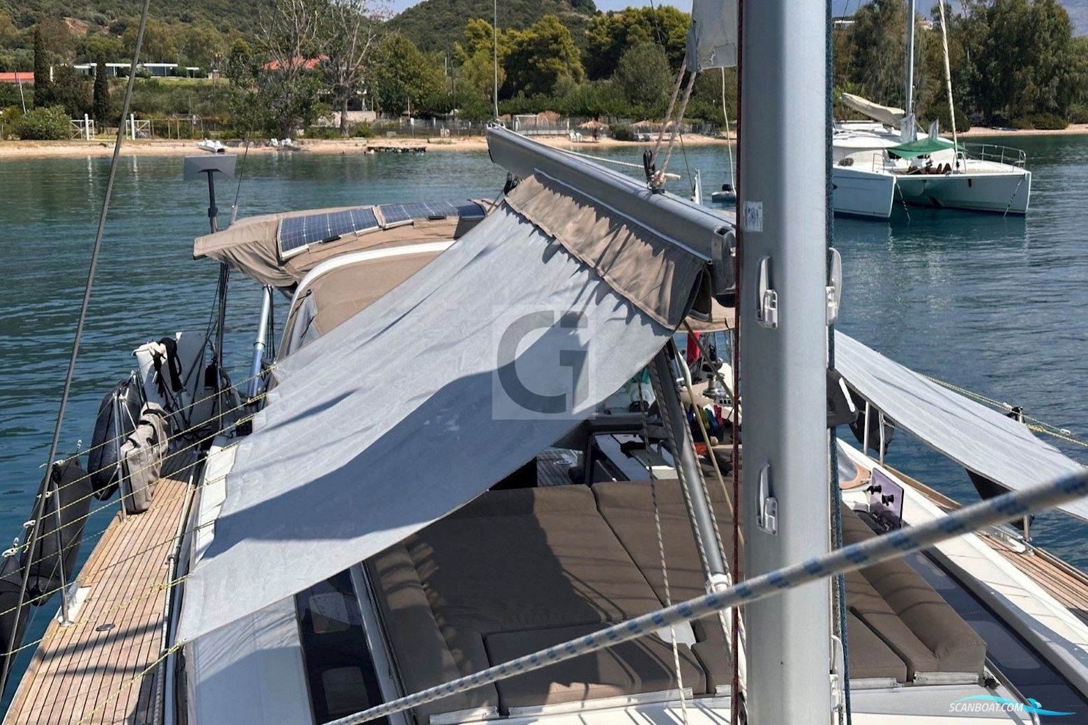 Beneteau Oceanis 55