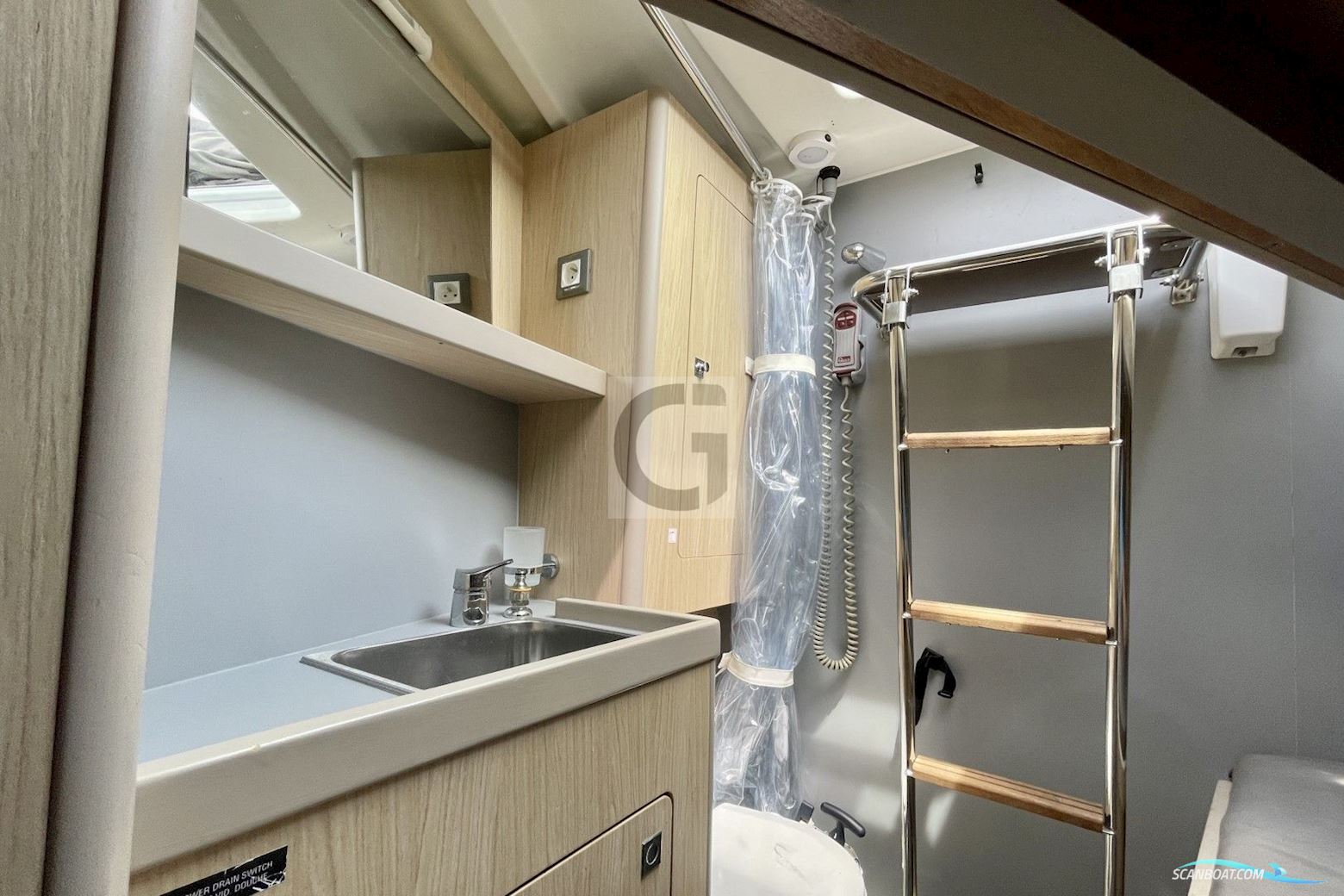 Beneteau Oceanis 55