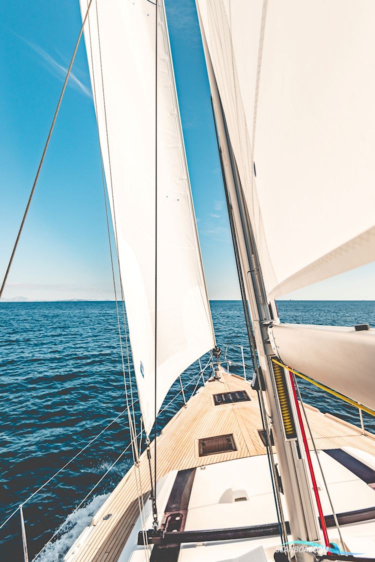 Beneteau Oceanis 55.1 Owner's Version
