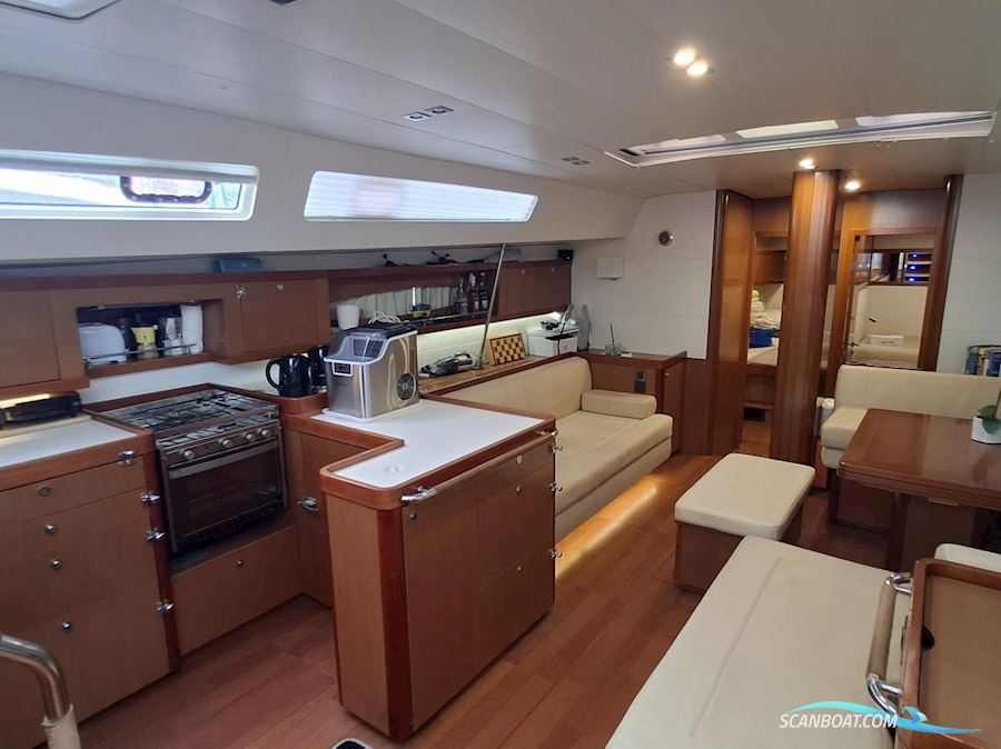 Beneteau Oceanis 58