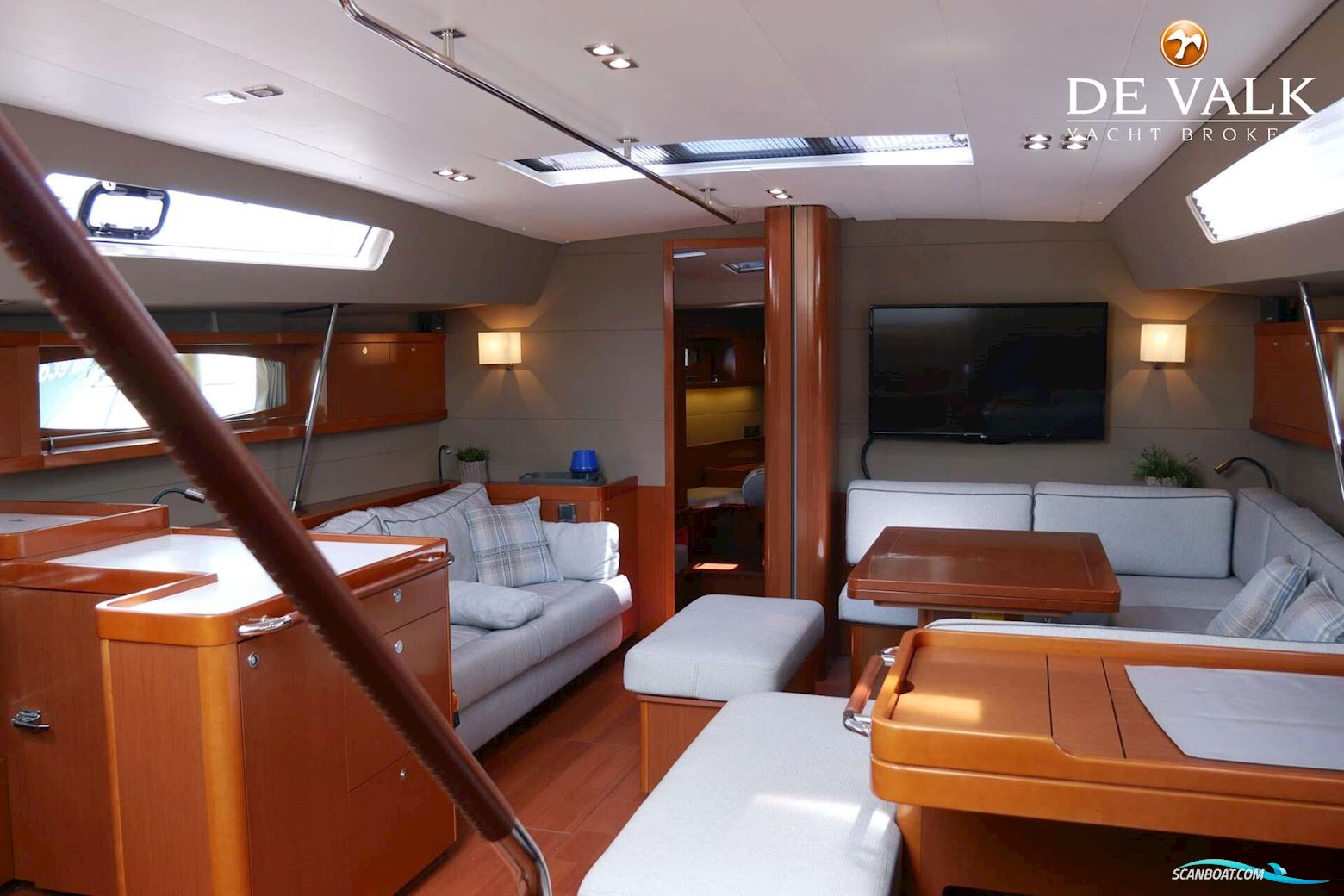 Beneteau Oceanis 60