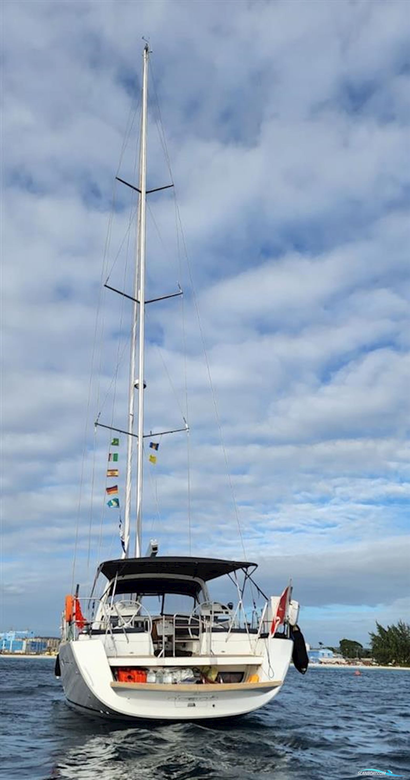 Beneteau Oceanis 60