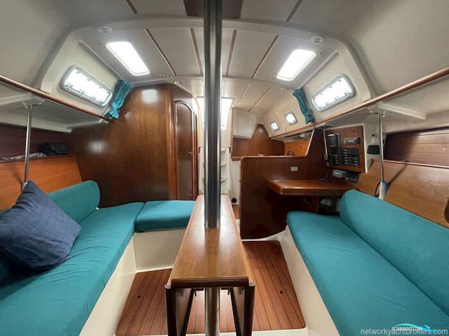 Beneteau Oceanis Clipper 321