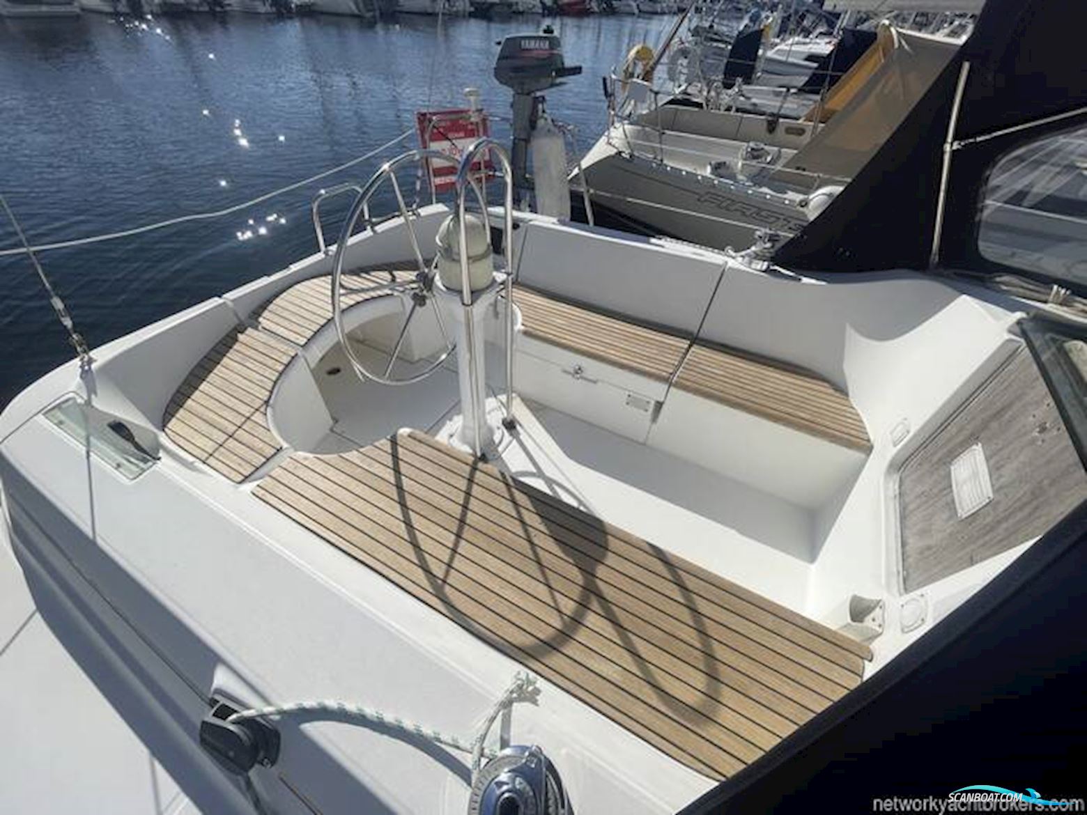 Beneteau Oceanis Clipper 321