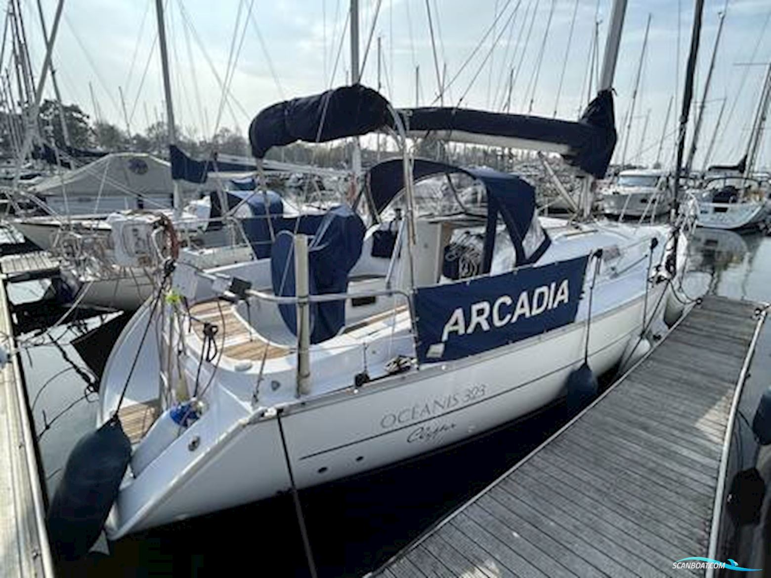 Beneteau Oceanis Clipper 323