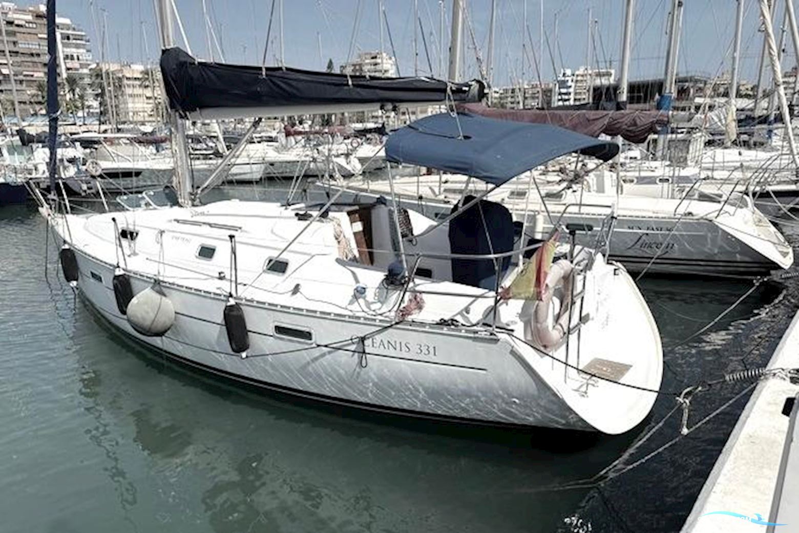 Beneteau Oceanis Clipper 331