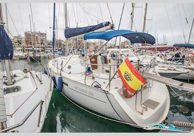 Beneteau Oceanis Clipper 331 Sejlbåd 2000, med VOLVO PENTA motor, Spanien