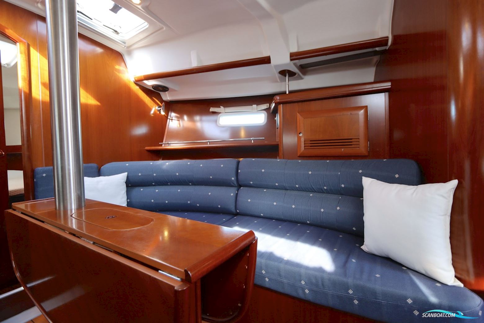 Beneteau Oceanis Clipper 373